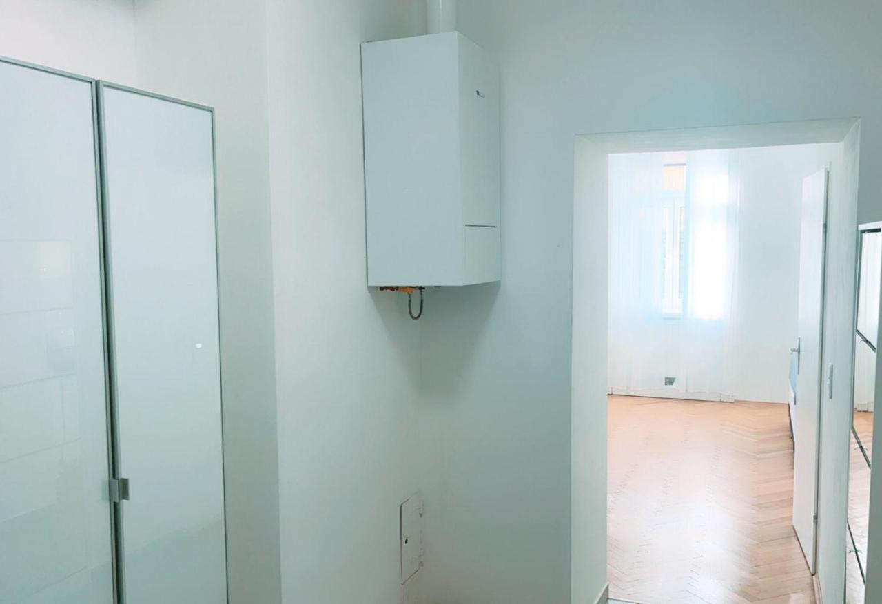 Comfort Apartment 5P Mz Wina Bagian luar foto